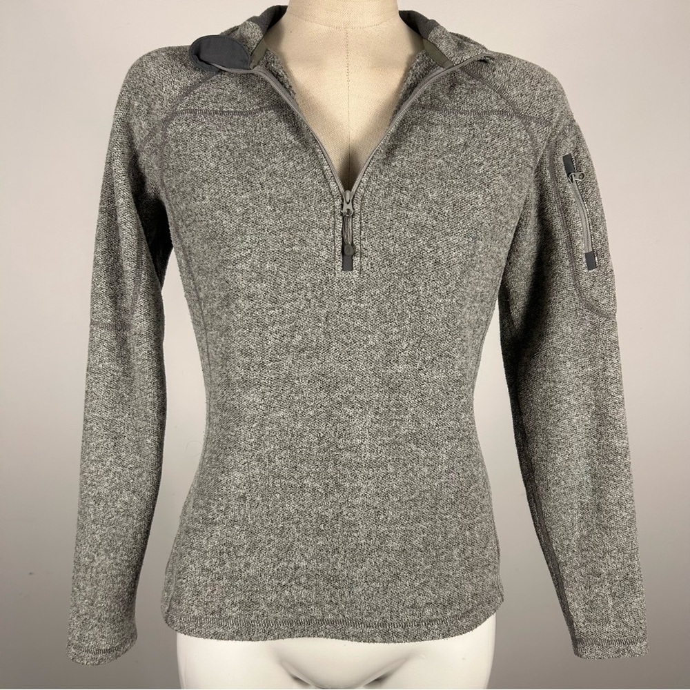 💕 MEC Women's Gray Quarter-Zip Top S